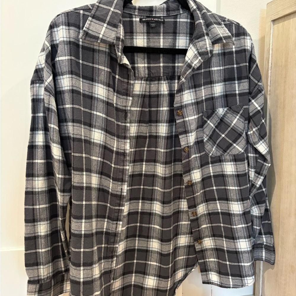 Brandy Melville Black and White Plaid Button-Down Flannel